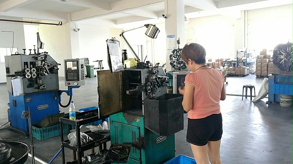 弹簧厂家 弹簧厂家