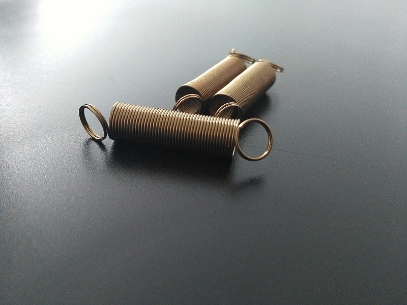 弹簧 弹簧