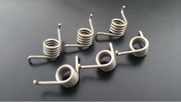 扭转弹簧的结构原理 先企弹簧不易变形,款式多样