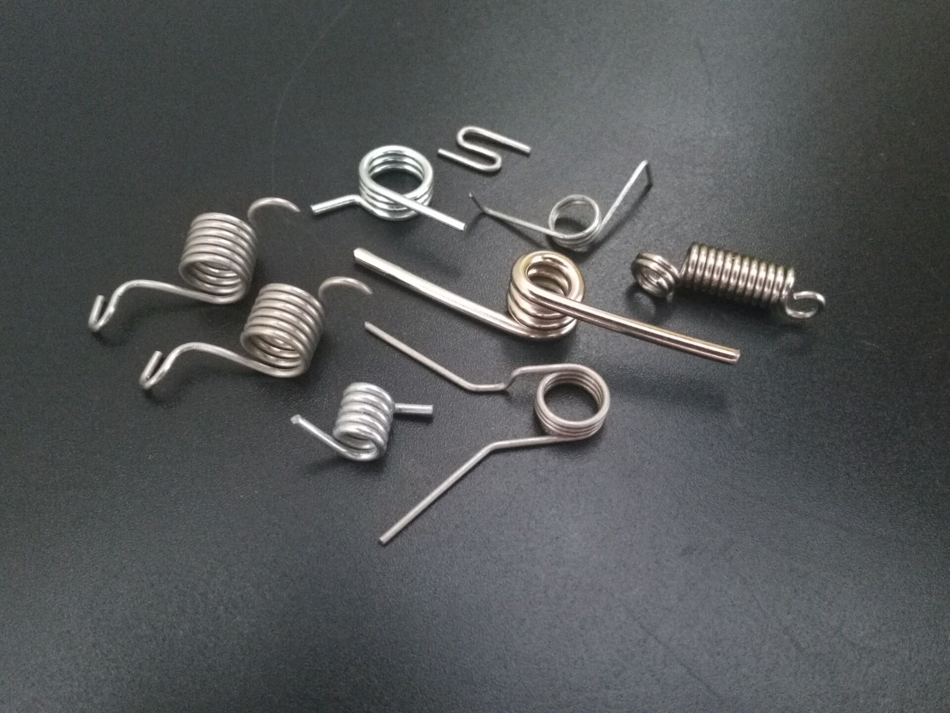 扭转弹簧 扭转弹簧