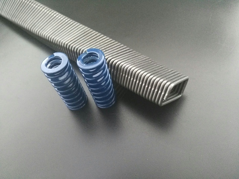 模具弹簧 模具弹簧